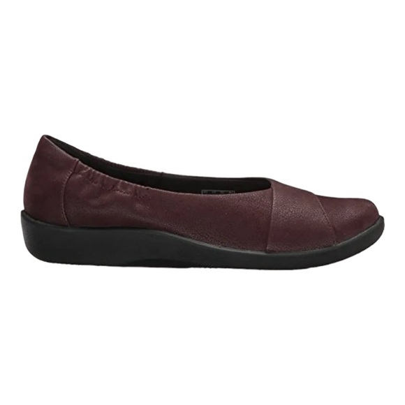 Clarks Cloud Steppers Sillian Intro Burgundy Slip On Shoes Size 5.5 - Picture 1 of 10